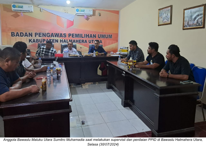 Sumitro Supervisi dan Nilai Langsung PPID Bawaslu Halmahera Utara