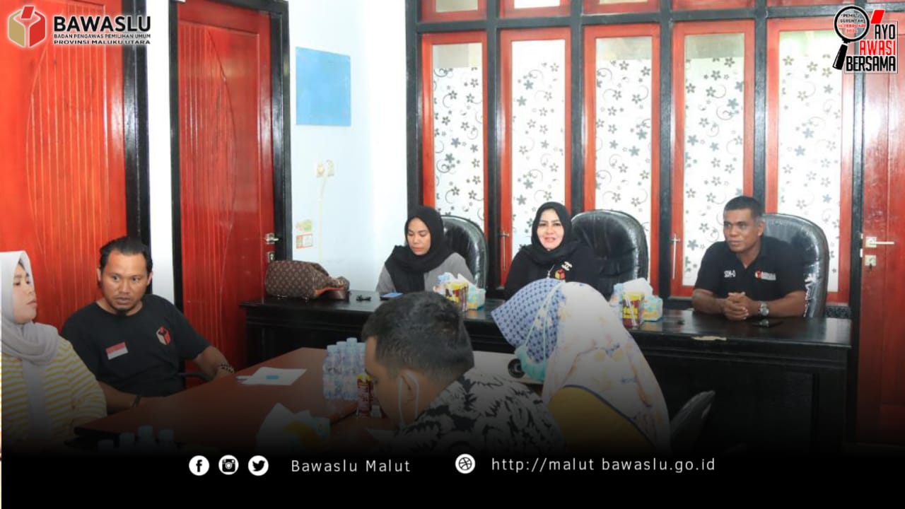 Supervisi Ke Bawaslu Haltim, Masita Minta Ciptakan Inovasi Pengawasan