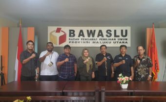 Kepada RRI Ternate, Bawaslu Malut Sampaikan Lima Program Pengawasan Pemilu