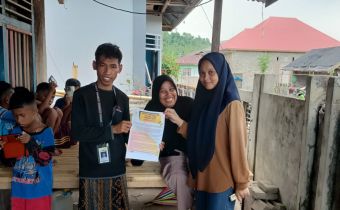 Bawaslu Sebar Brosur Cegah Pelanggaran di Sembilan TPS PSU Taliabu