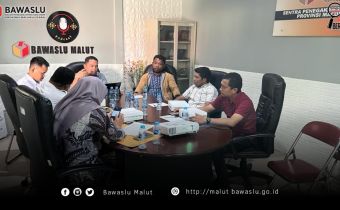 Dalam Pengembangan SDM, Bawaslu Malut Gunakan Metode Simulasi dan Studi Kasus