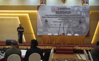 Adrian Katakan Media Berperan Penting untuk Kemajuan Demokrasi di Malut
