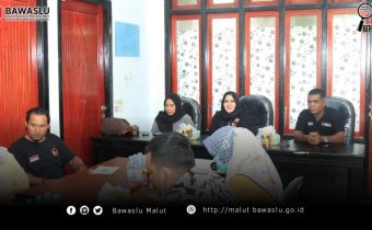Supervisi Ke Bawaslu Haltim, Masita Minta Ciptakan Inovasi Pengawasan